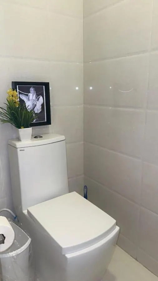 2 Bedroom Kingston Lux Apt With Pool 0*,  Jamaica