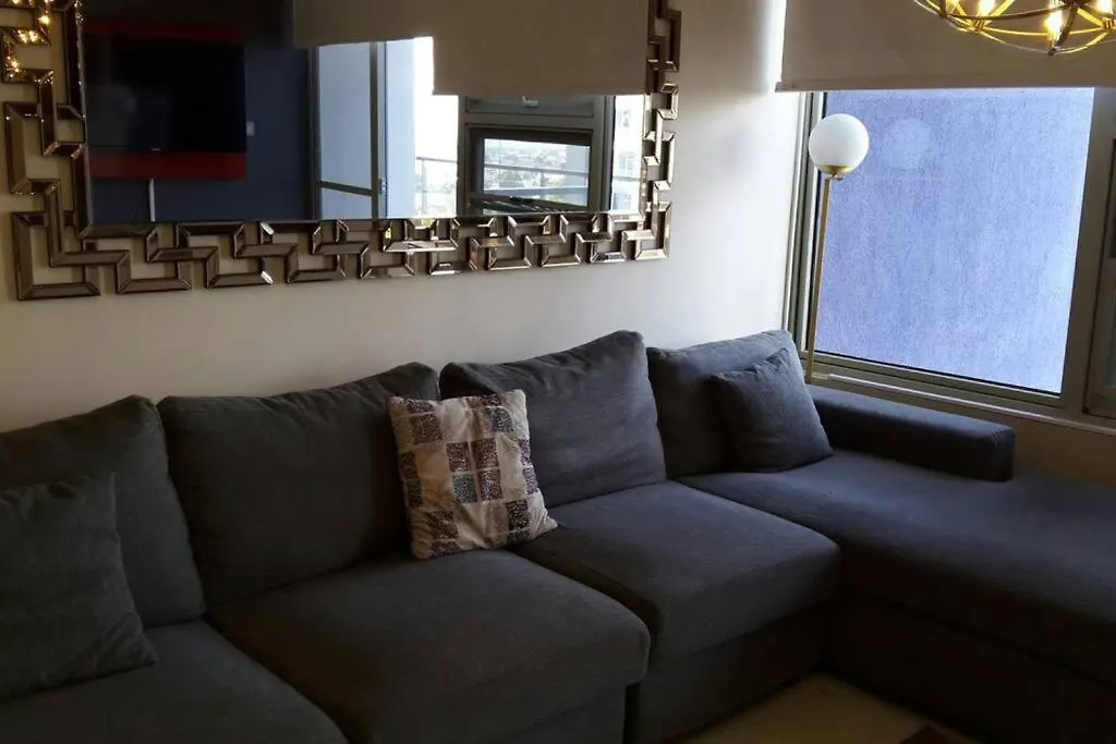 Apartment 2 Bedroom Kingston Lux Apt With Pool
